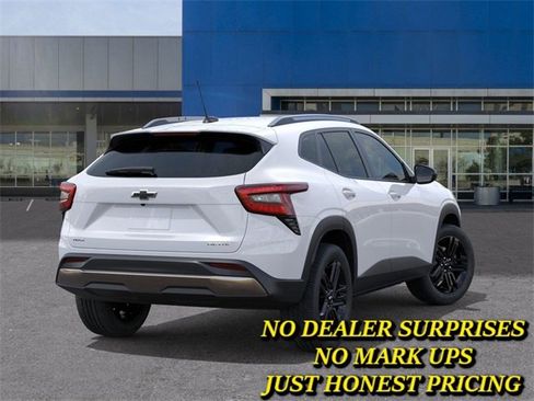 New 2026 Chevrolet Trax ACTIV w/ Sunroof Package image 4