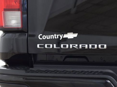 Certified 2024 Chevrolet Colorado Z71 w/ Z71 Convenience Package 2 image 22
