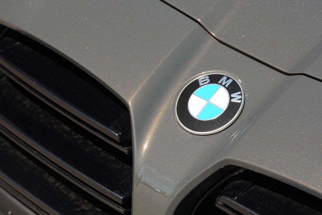 Used 2025 BMW M3 Competition w/ Executive Package AWD/4WD image 3