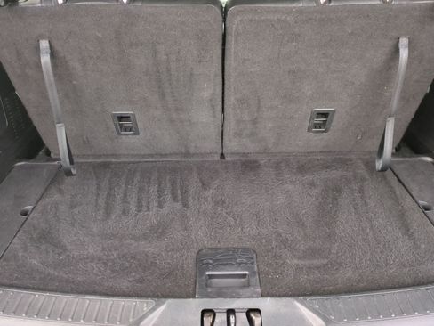 Used 2020 Ford Explorer XLT w/ Equipment Group 202A image 34