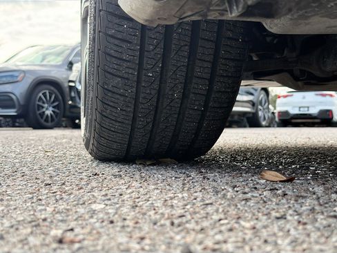 Used 2023 BMW 330i Sedan w/ Driving Assistance Package image 45