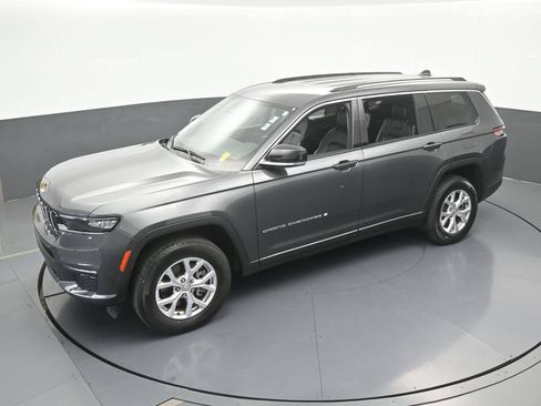 Used 2022 Jeep Grand Cherokee L Limited RWD image 50