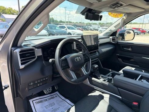 Used 2024 Toyota Tundra Limited w/ TRD Off-Road Package AWD/4WD image 11