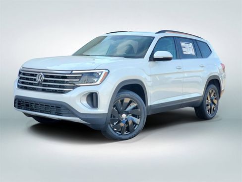 New 2026 Volkswagen Atlas SE FWD image 1