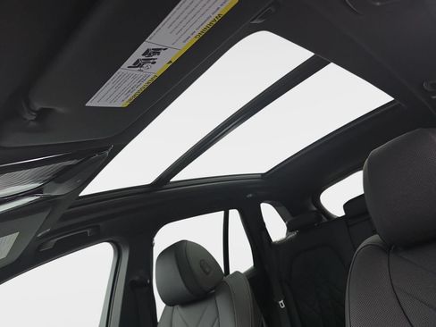 New 2026 BMW X5 xDrive40i w/ M Sport Package AWD/4WD image 29