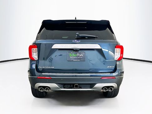 Used 2023 Ford Explorer Platinum w/ Technology Package AWD/4WD image 7