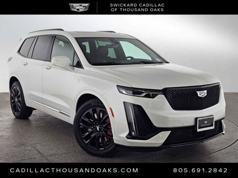 Used 2025 Cadillac XT6 Sport w/ LPO, Onyx Lite Package AWD/4WD image 1