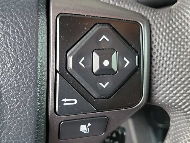 Used 2023 Toyota Tacoma TRD Off-Road w/ Black Out Package (TMS) AWD/4WD image 8