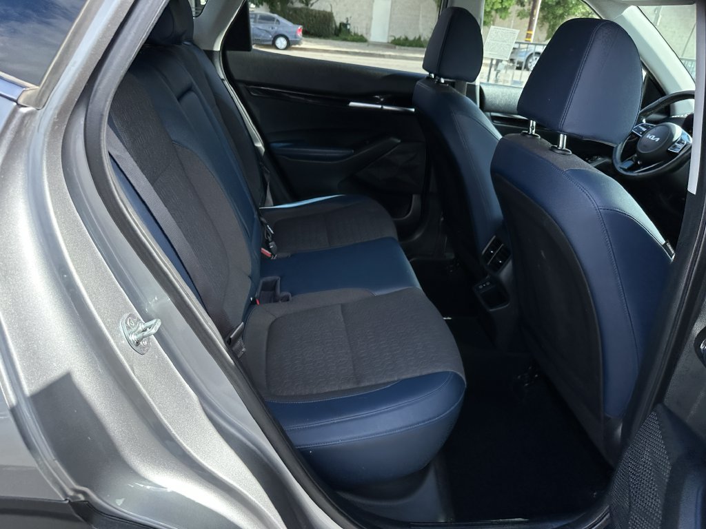 Used 2024 Kia Seltos S FWD image 16