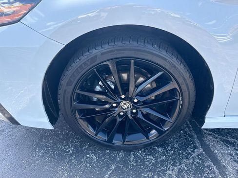 Used 2024 Toyota Camry XSE FWD image 31