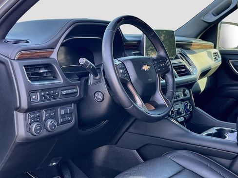 Used 2024 Chevrolet Tahoe High Country w/ Advanced Technology Package AWD/4WD image 9