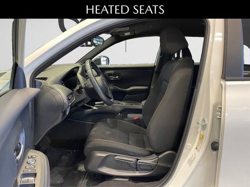 Used 2023 Honda HR-V Sport image 9