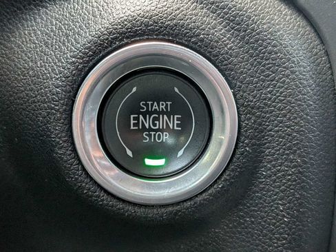 Used 2020 Chevrolet Silverado 1500 LT Trail Boss AWD/4WD image 28