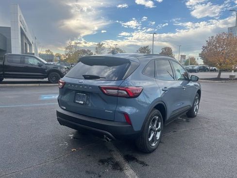 Used 2025 Ford Escape ST-Line Select image 9