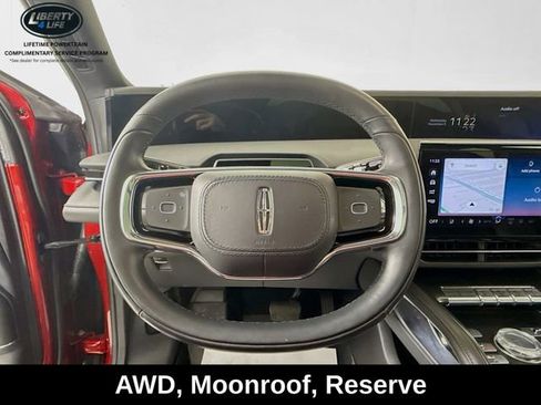 Used 2024 Lincoln Nautilus Reserve w/ Equipment Group 202A image 11