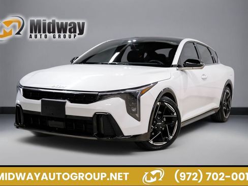 Used 2025 Kia K4 GT-Line w/ GT-Line Premium Package FWD image 1
