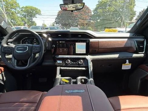 New 2026 GMC Sierra 2500 Denali Ultimate AWD/4WD image 19