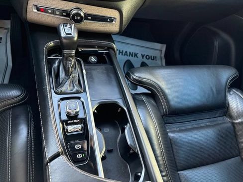 Used 2021 Volvo XC90 T6 Inscription w/ Advanced Package AWD/4WD image 17