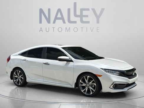 Used 2019 Honda Civic Touring image 5