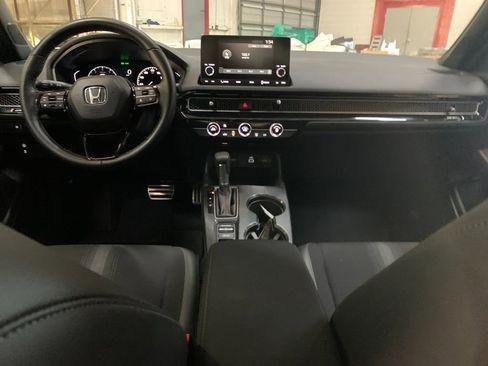 Used 2024 Honda Civic Sport image 16