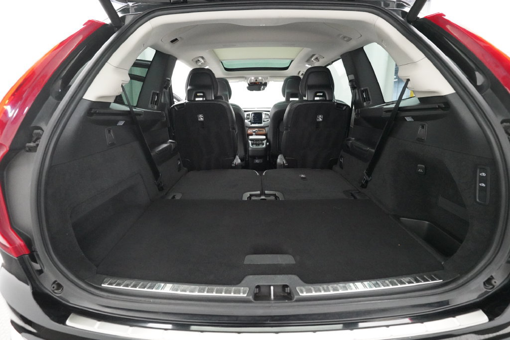 Used 2020 Volvo XC90 T6 Inscription w/ Protection Package Premier AWD/4WD image 10