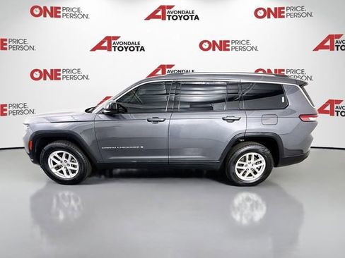 Used 2022 Jeep Grand Cherokee L Laredo w/ Luxury Tech Group I AWD/4WD image 4