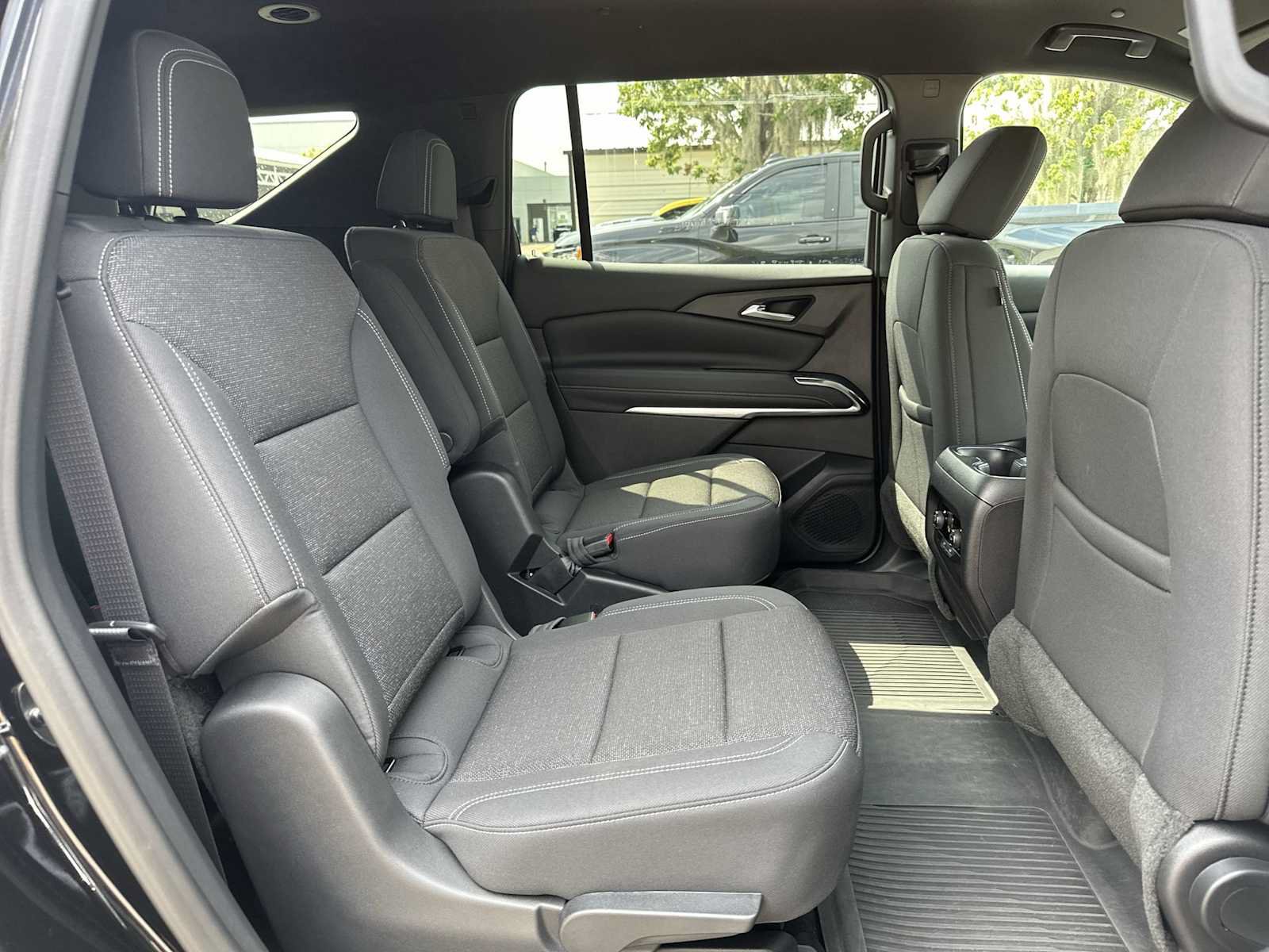 New 2026 Chevrolet Traverse LT FWD image 18