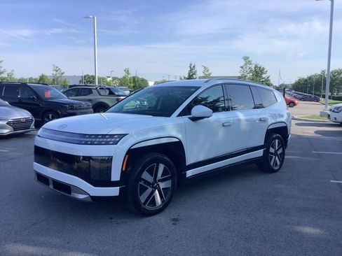 New 2026 Hyundai Ioniq 9 SEL image 1