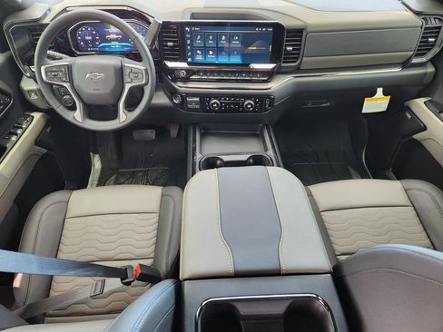 New 2026 Chevrolet Silverado 2500 ZR2 AWD/4WD image 19