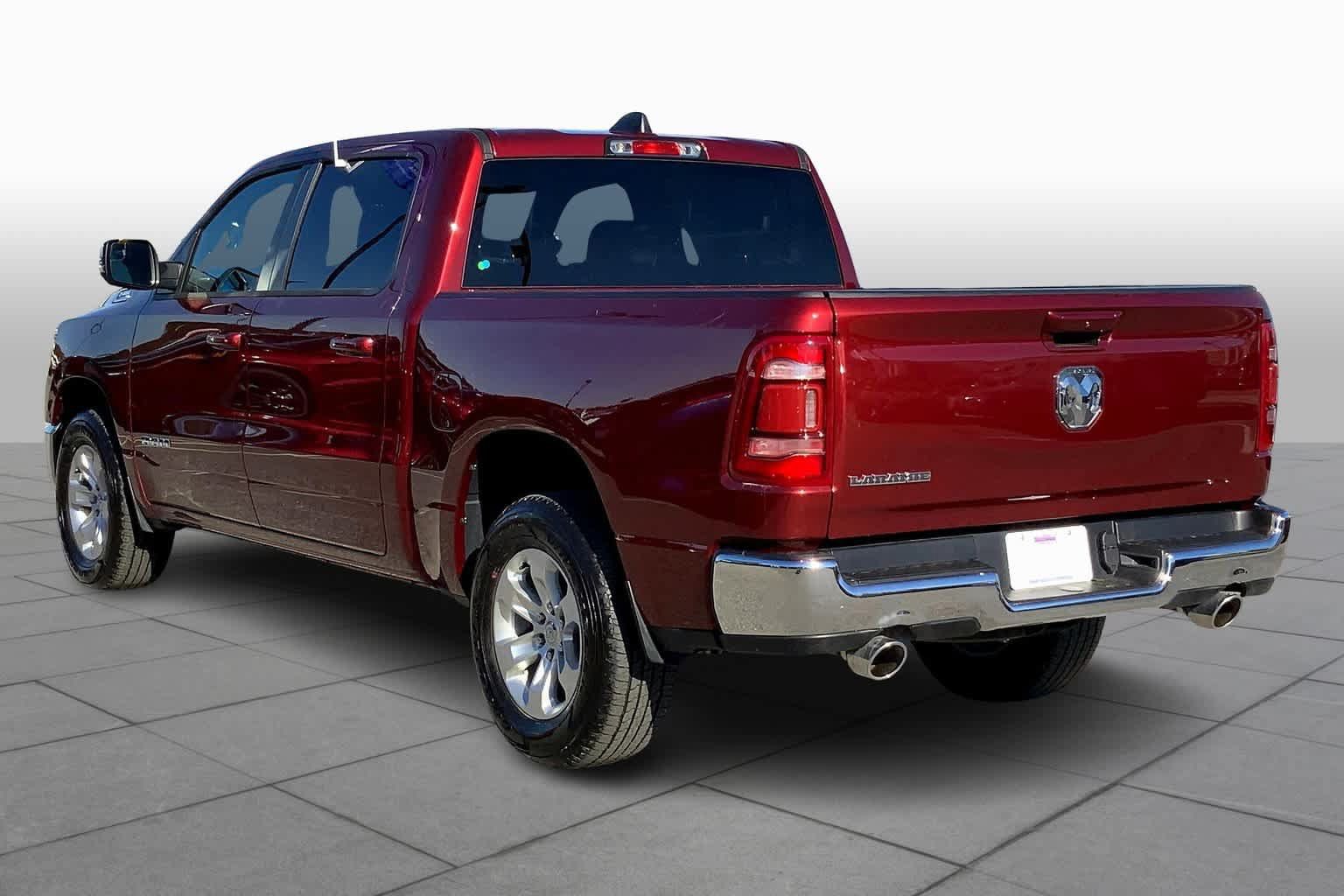 Used 2024 RAM 1500 Laramie RWD image 11