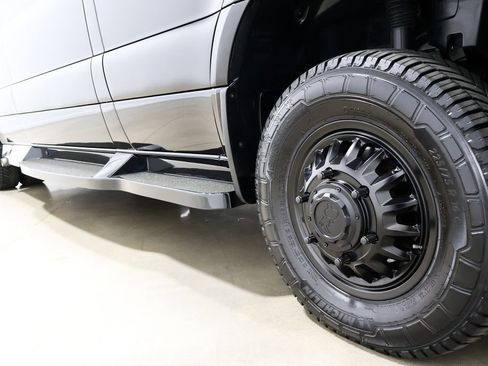 Used 2024 Mercedes-Benz Sprinter 3500 image 13