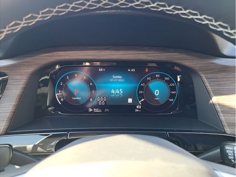 New 2025 Volkswagen Atlas SEL AWD/4WD image 16