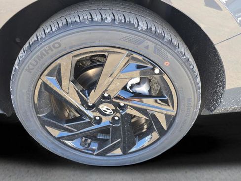 New 2026 Hyundai Elantra Sport FWD image 31
