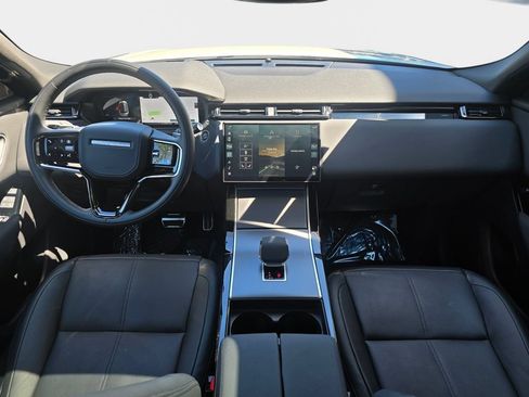 Certified 2025 Land Rover Range Rover Velar Dynamic SE AWD/4WD image 9