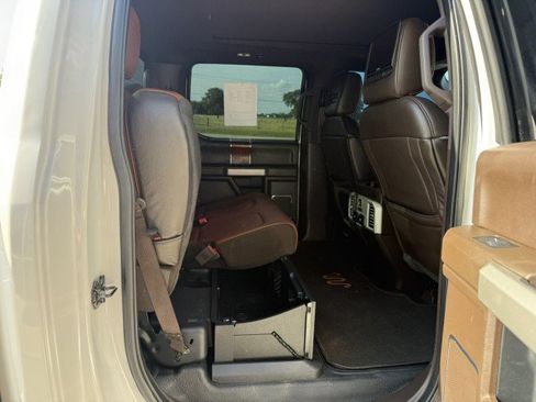 Used 2019 Ford F350 King Ranch w/ King Ranch Ultimate Package AWD/4WD image 26
