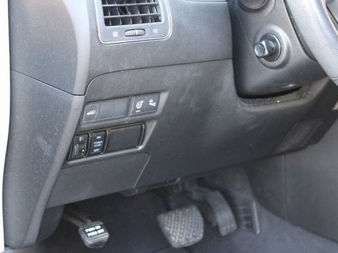 Used 2017 Nissan Armada Platinum w/ Captain Seat Package image 24