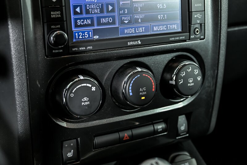 Used 2010 Dodge Challenger SRT8 RWD image 26