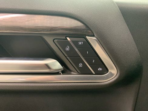 Used 2023 Chevrolet Silverado 1500 LTZ w/ Technology Package image 18