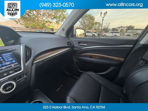 Used 2020 Acura MDX FWD w/ Technology Package image 12