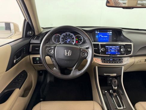 Used 2015 Honda Accord EX-L image 10