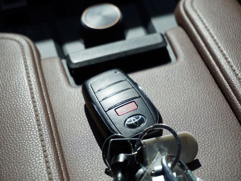 Used 2026 Toyota Grand Highlander AWD Hybrid image 22