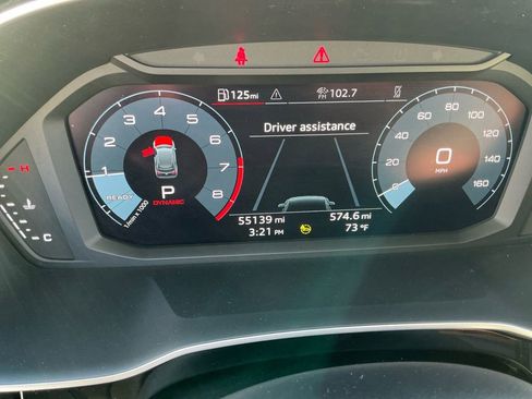 Used 2024 Audi Q3 2.0T Premium image 24