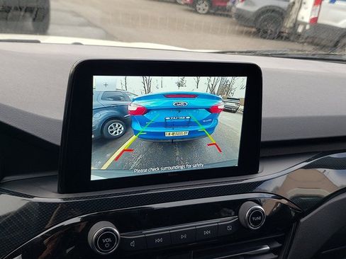 New 2026 Ford Escape ST-Line w/ Cold Weather Package image 24