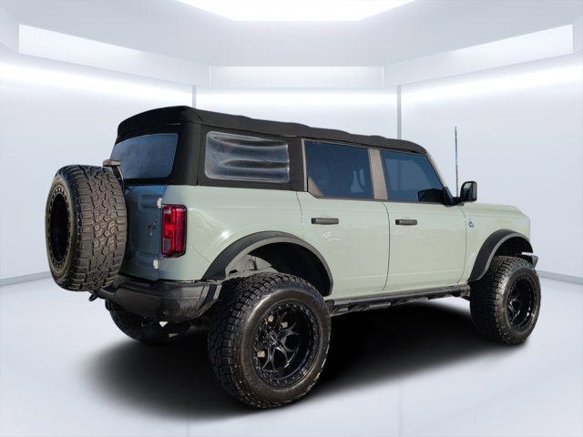 Used 2021 Ford Bronco Black Diamond w/ Sasquatch Package AWD/4WD image 3