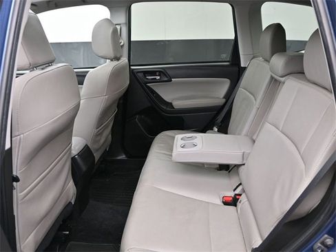 Used 2014 Subaru Forester 2.5i Limited image 12