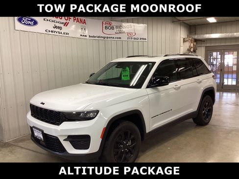 Used 2024 Jeep Grand Cherokee Altitude image 1