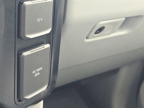 Used 2024 Ford F250 Limited w/ FX4 Off-Road Package image 39