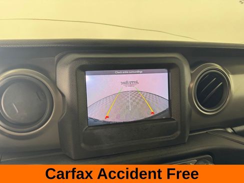 Used 2022 Jeep Wrangler Unlimited Sport image 3