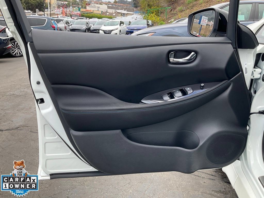 Used 2025 Nissan Leaf SV Plus FWD image 22