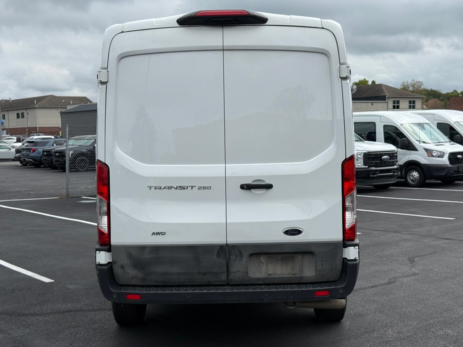 Used 2023 Ford Transit 250 Medium Roof AWD w/ Load Area Protection Package image 5